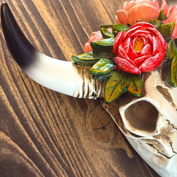 LIKE NEW Boho Steer Head w Flowers Wall Art - Picture 5 of 11